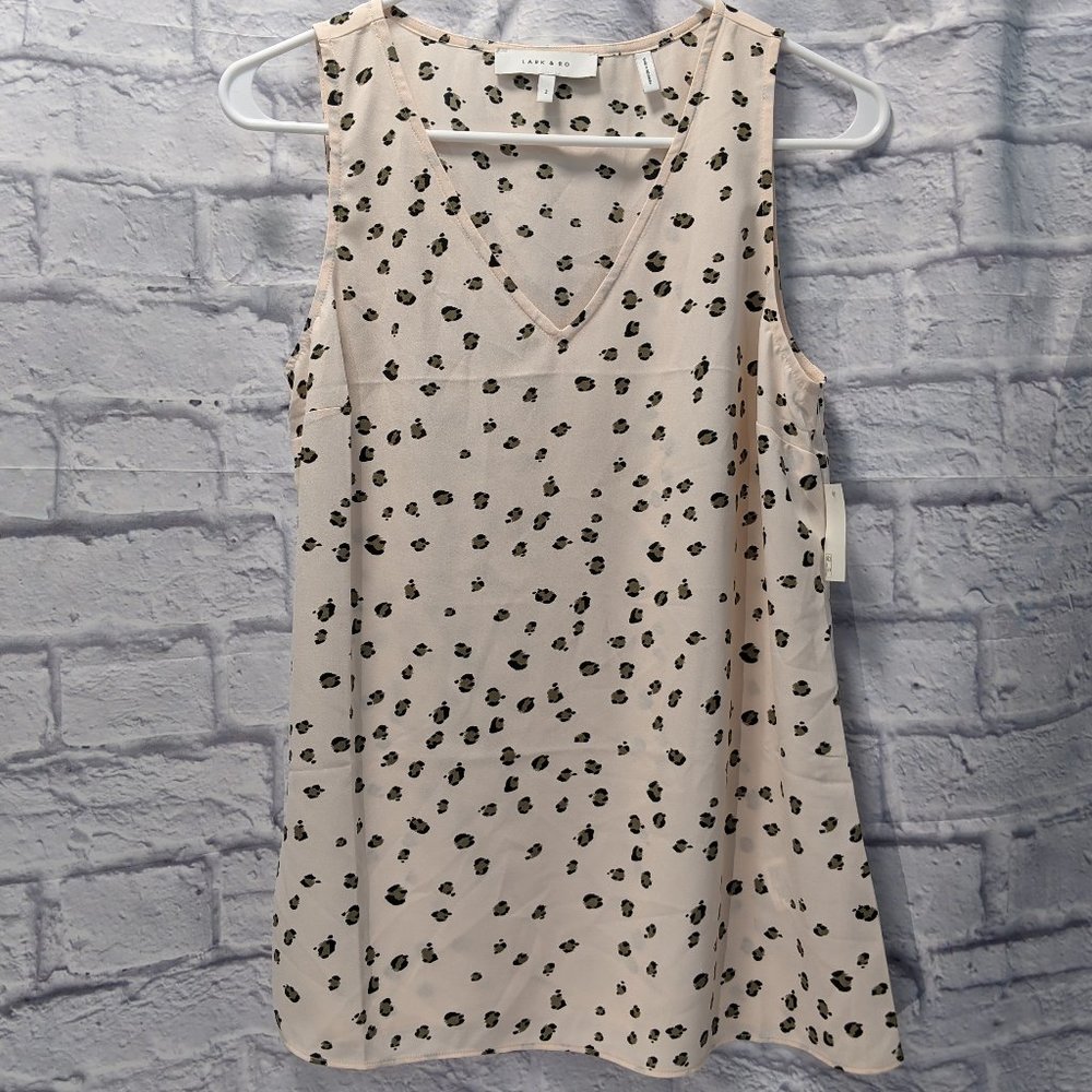 NWT Lark & Ro cream beige steely animal print top